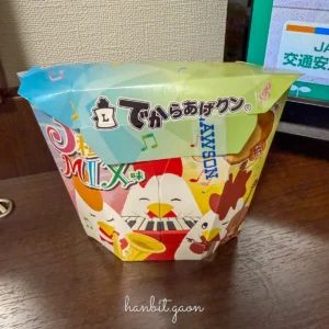 치킨너겟 튀김옷은 레귤러, 내용물은 레드&치즈맛! 로손 가라아게군 3종 MIX