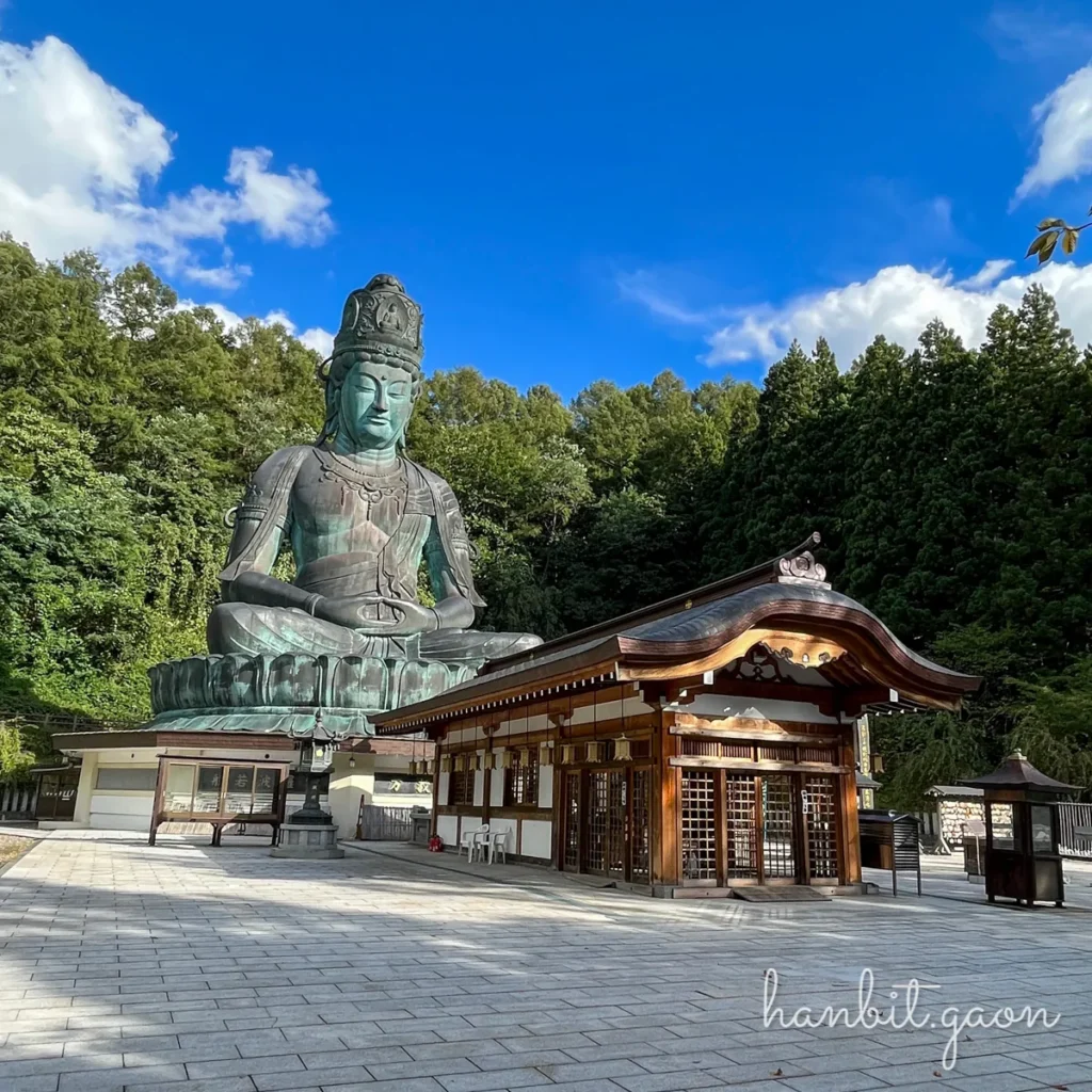 아오모리 쇼와대불, 일본에서 제일 큰 청동불상