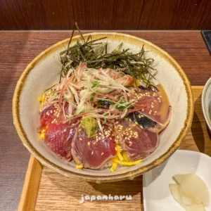 가쓰오부시로 유명한 가다랑어를 타다끼 덮밥으로? 오사카에서 먹은 가쓰오동