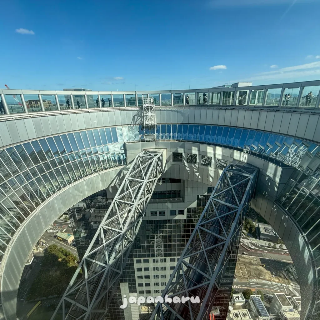 오사카 주유패스로 갈 수 있는 전망대, 낮의 우메다 공중정원