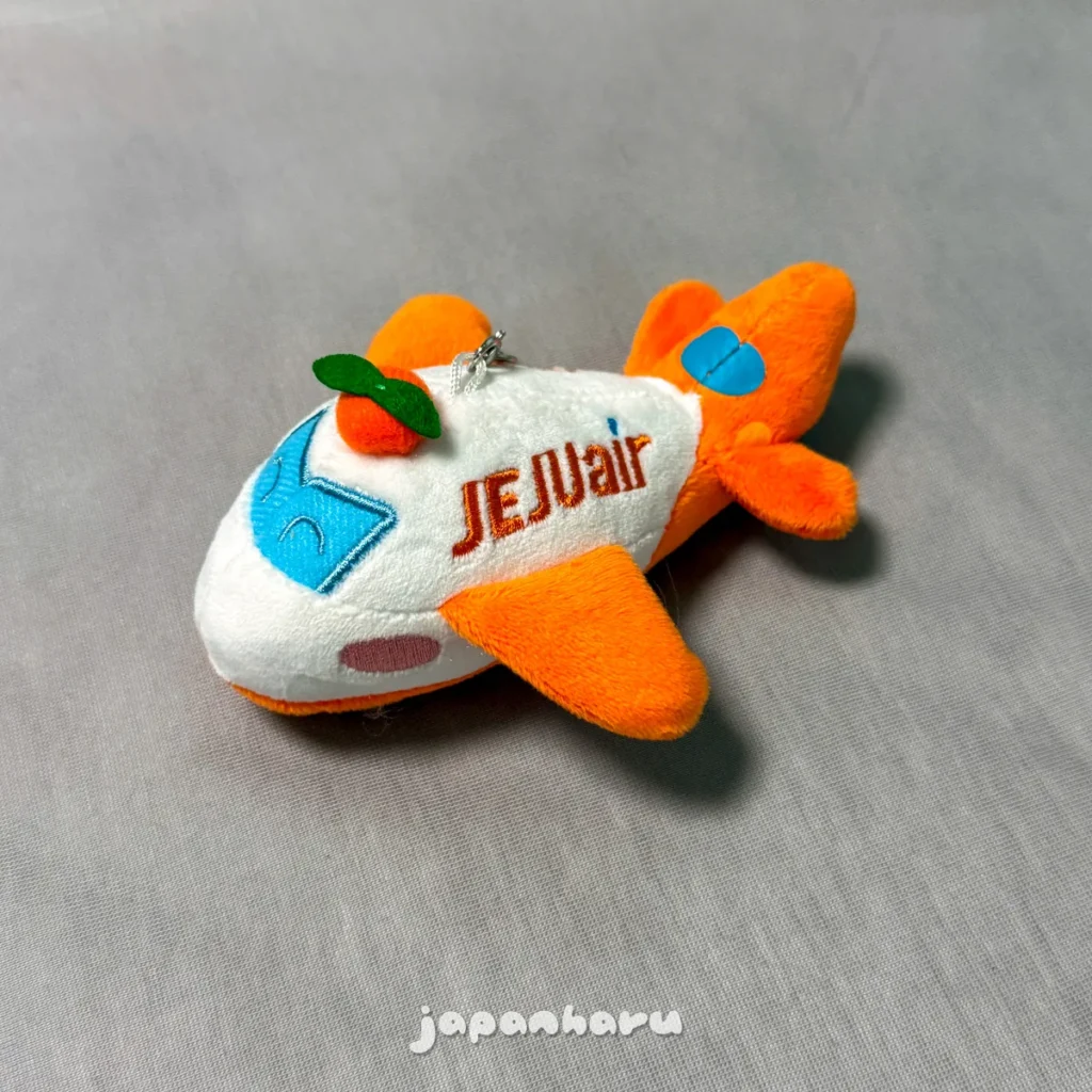 마쓰야마로 가는 비행기에서 산 제주항공 꼬마비행기 인형 키링