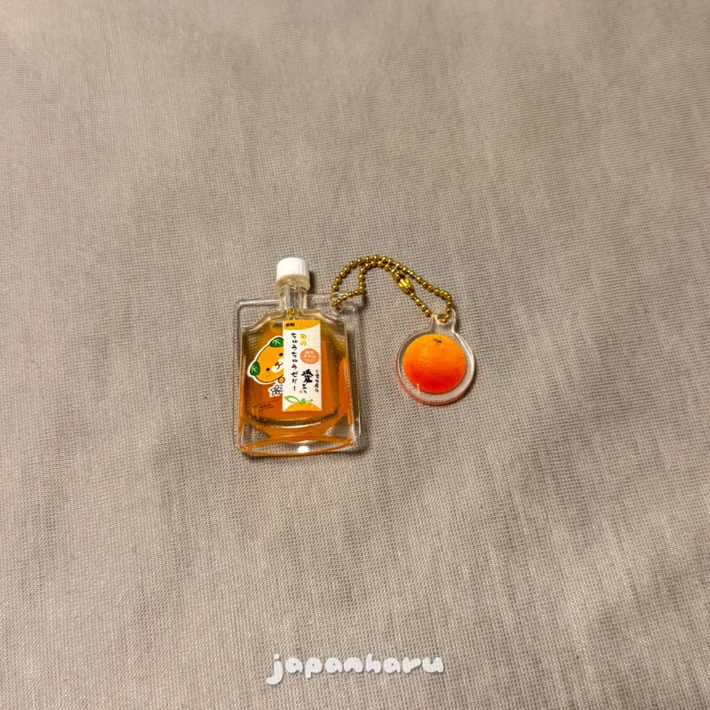 마쓰야마에서 본 귤 젤리 파우치 모양 가챠 | 재팬하루 가챠컬렉션
