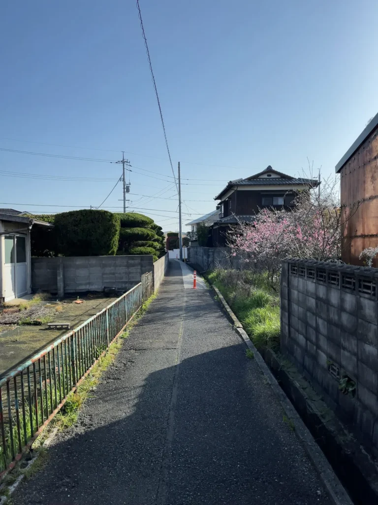 우베에서 아침식사 전에 가벼운 거리구경