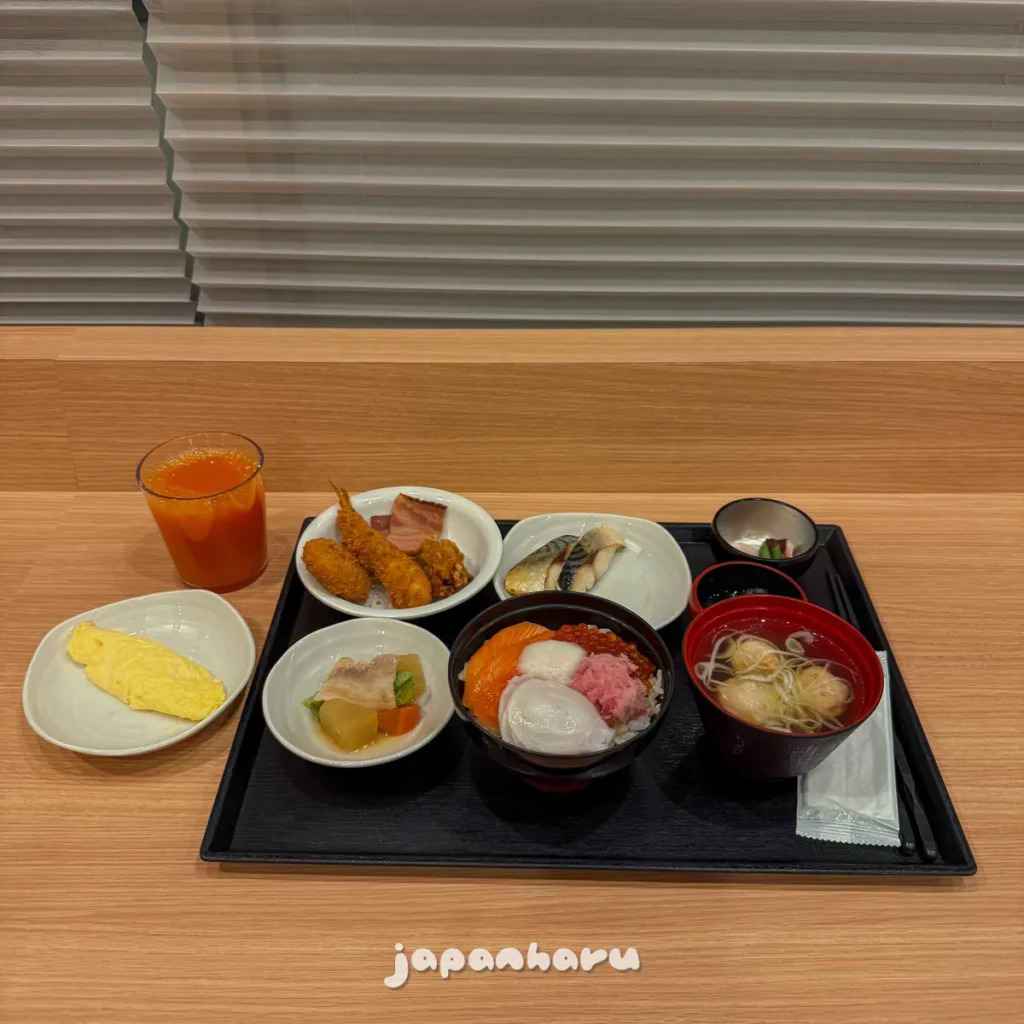열차 시간에 맞춰 이른 아침부터 호텔 조식! 도미 인 왓카나이 조식