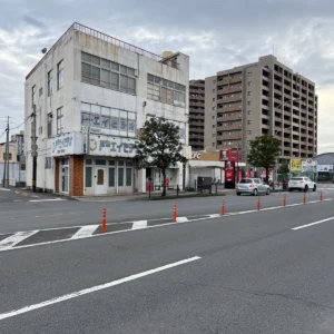 아침의 한적한 오이타 시내 산책